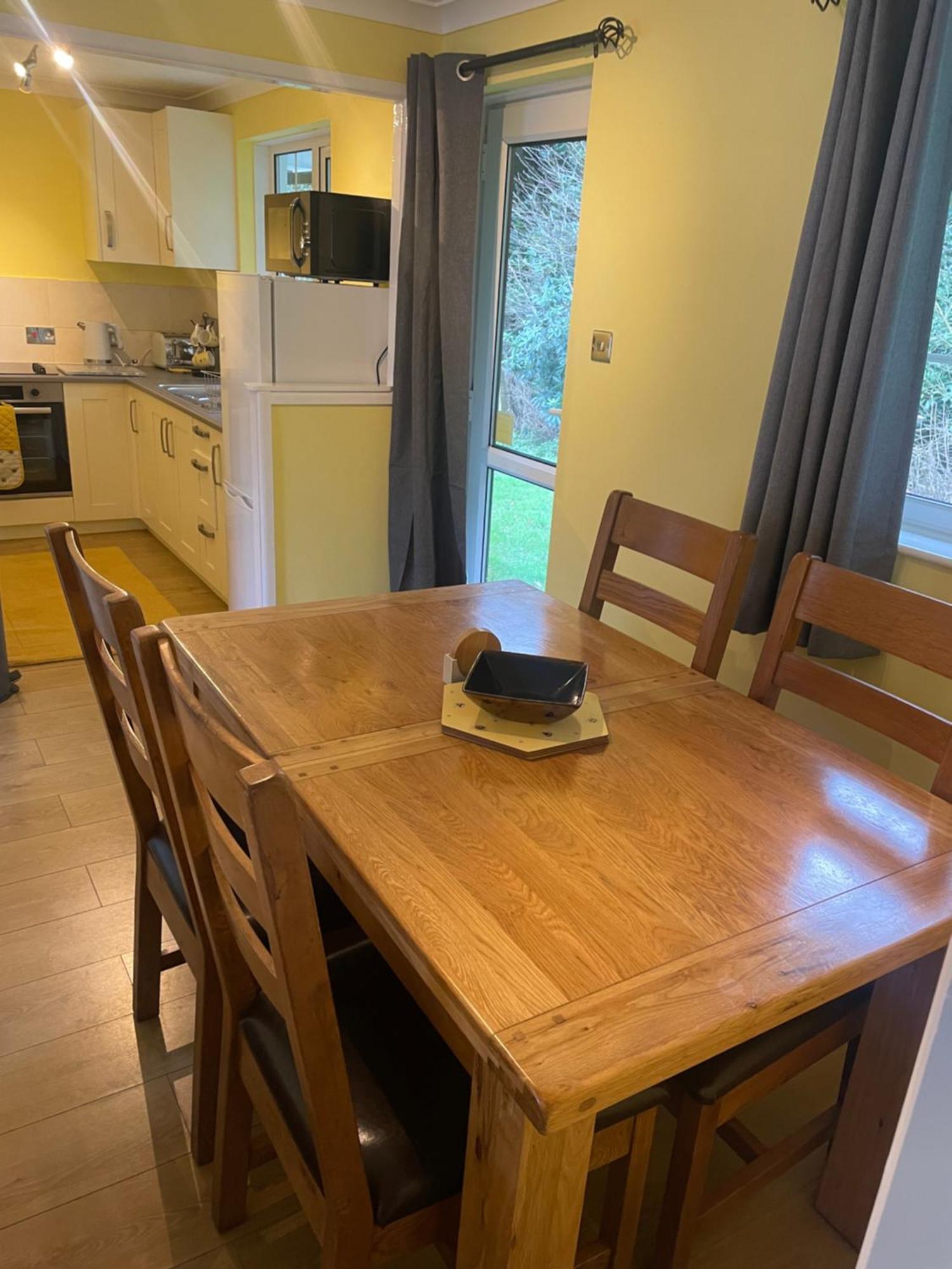 Bumblebee Lodge Saint Cleer Екстериор снимка